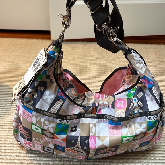 LeSportsac Disney small world Global Journey Baby bag - Picture 16 of 16